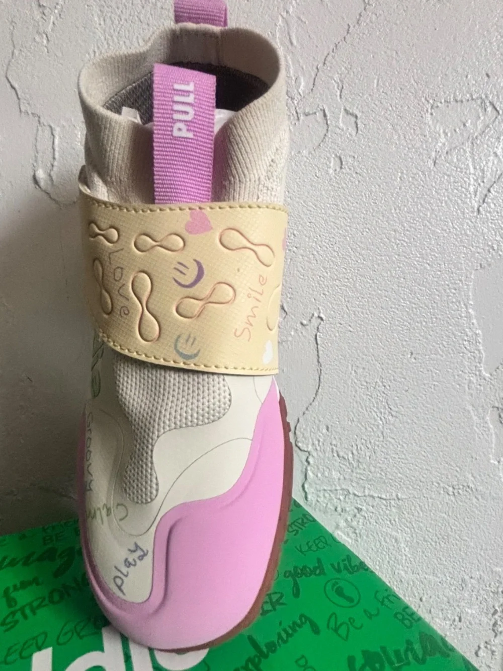 Worldie these shoes